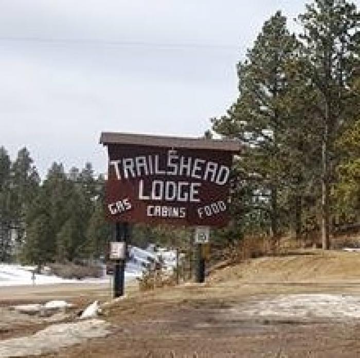 Trailshead Lodge